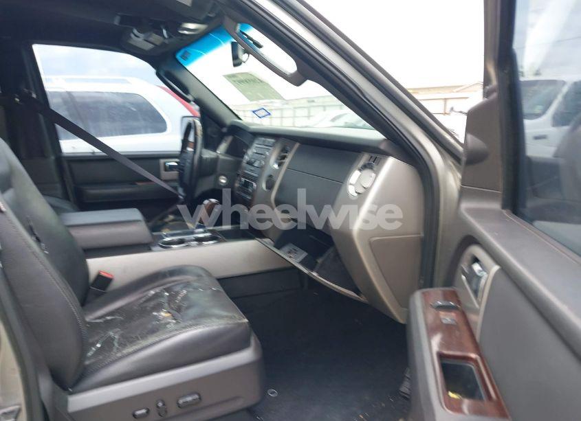 Photo 5 of 2008 Ford Expedition LIMITED (VIN 1FMFU19568LA31617)