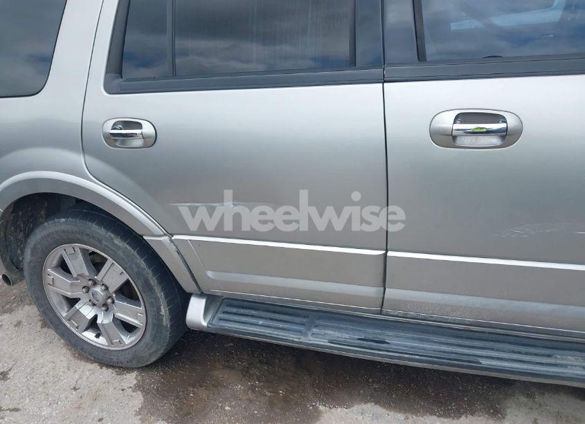 Photo 6 of 2008 Ford Expedition LIMITED (VIN 1FMFU19568LA31617)