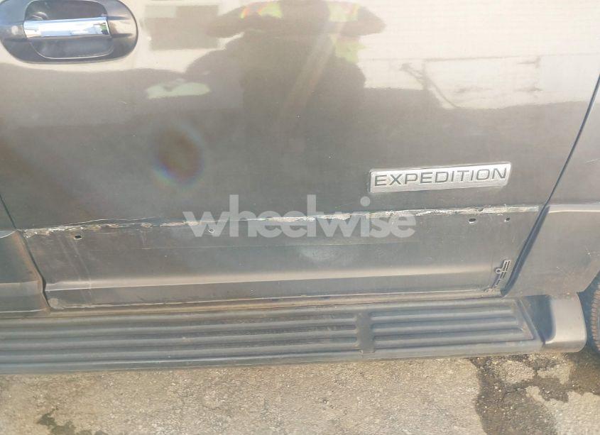 Photo 14 of 2008 Ford Expedition LIMITED (VIN 1FMFU19568LA81983)