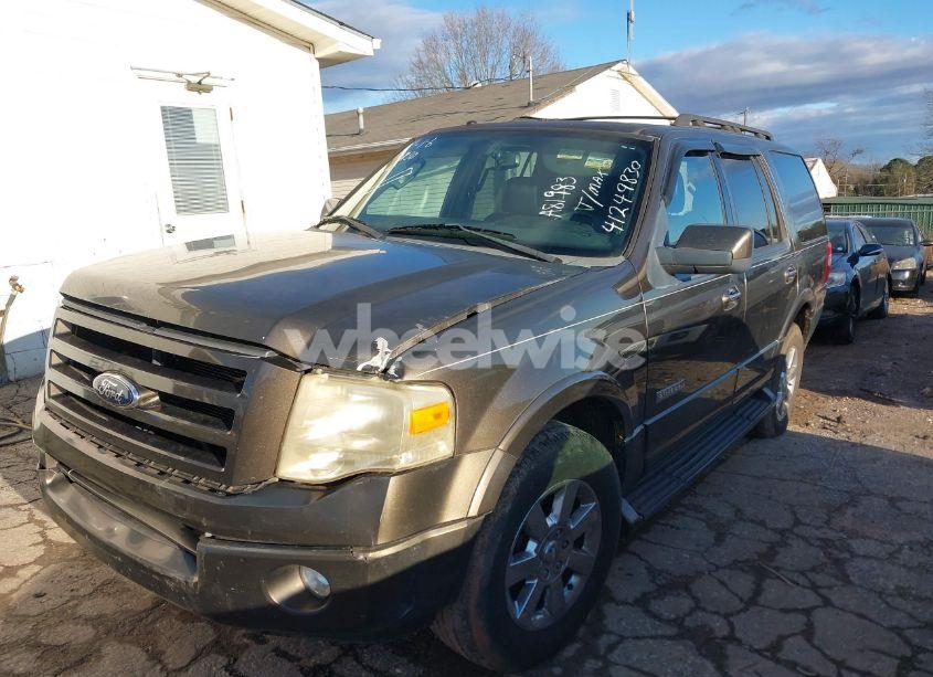 Photo 2 of 2008 Ford Expedition LIMITED (VIN 1FMFU19568LA81983)