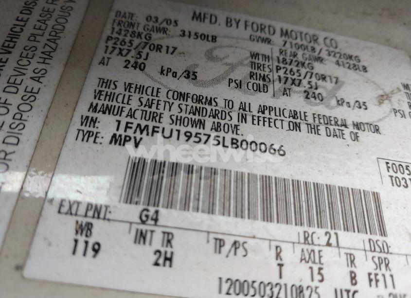 Photo 9 of 2005 Ford Expedition LIMITED (VIN 1FMFU19575LB00066)