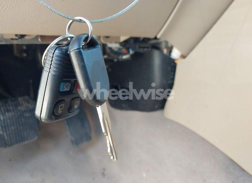 Photo 11 of 2006 Ford Expedition LIMITED (VIN 1FMFU19576LA66177)