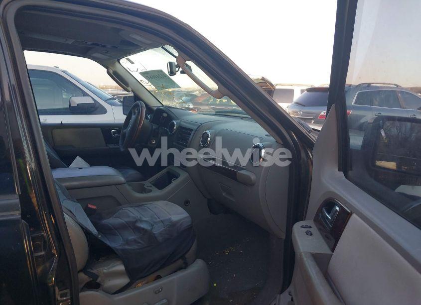 Photo 5 of 2006 Ford Expedition LIMITED (VIN 1FMFU19576LA77096)