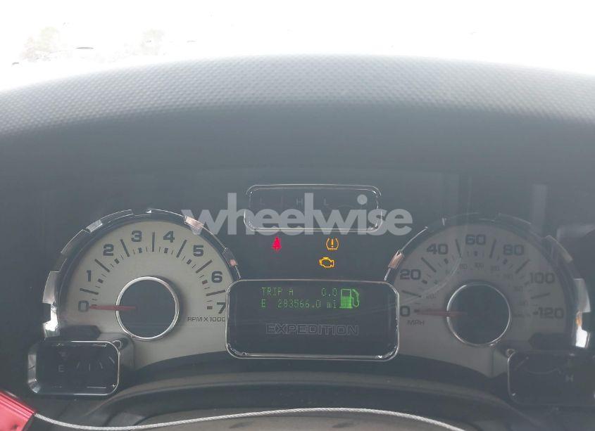 Photo 7 of 2007 Ford Expedition LIMITED (VIN 1FMFU19587LA56517)