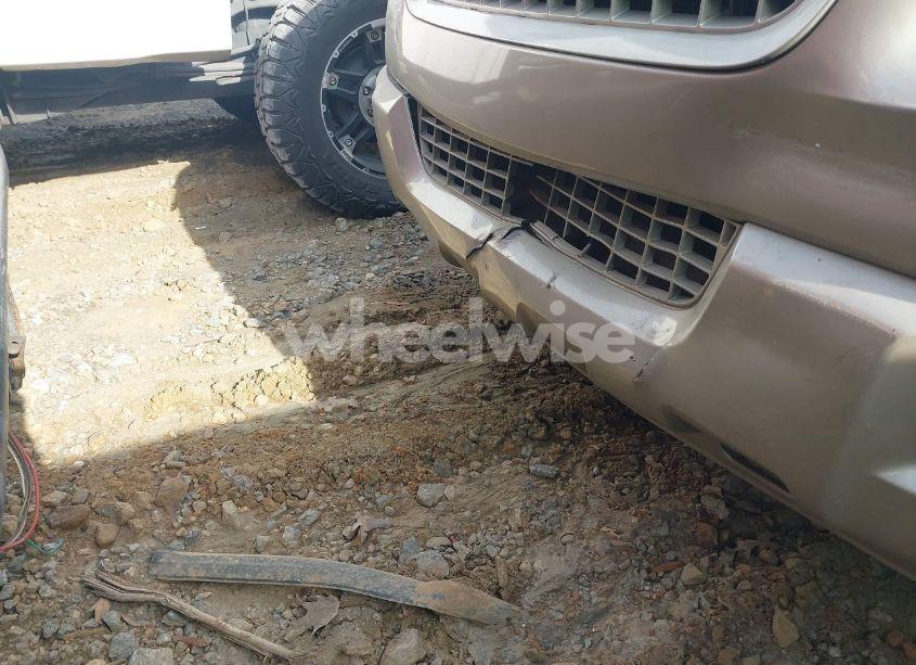 Photo 15 of 2005 Ford Expedition LIMITED (VIN 1FMFU19595LA03497)