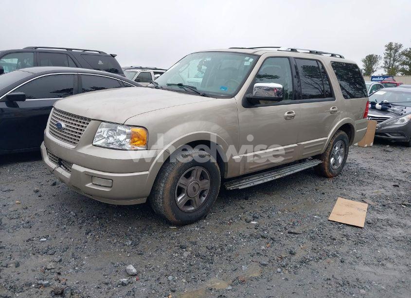 Photo 2 of 2005 Ford Expedition LIMITED (VIN 1FMFU19595LA03497)