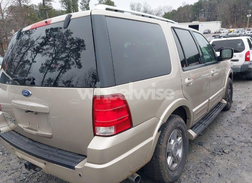 Photo 4 of 2005 Ford Expedition LIMITED (VIN 1FMFU19595LA03497)