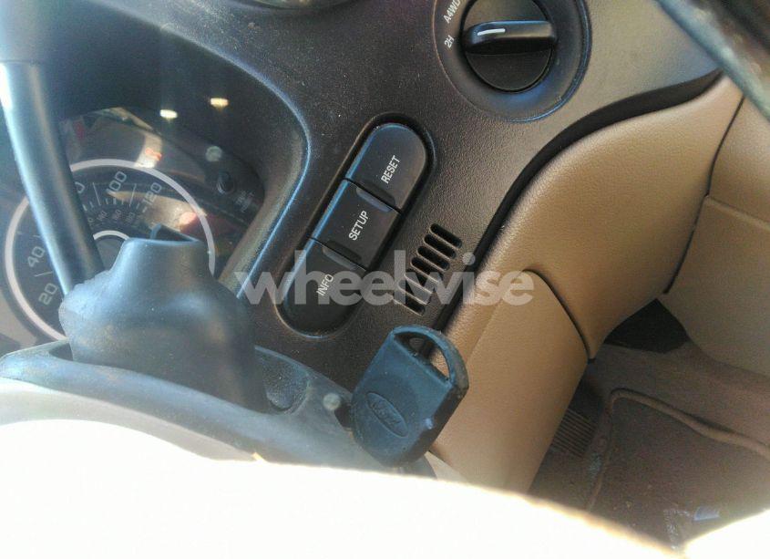 Photo 11 of 2005 Ford Expedition LIMITED (VIN 1FMFU20505LA71142)