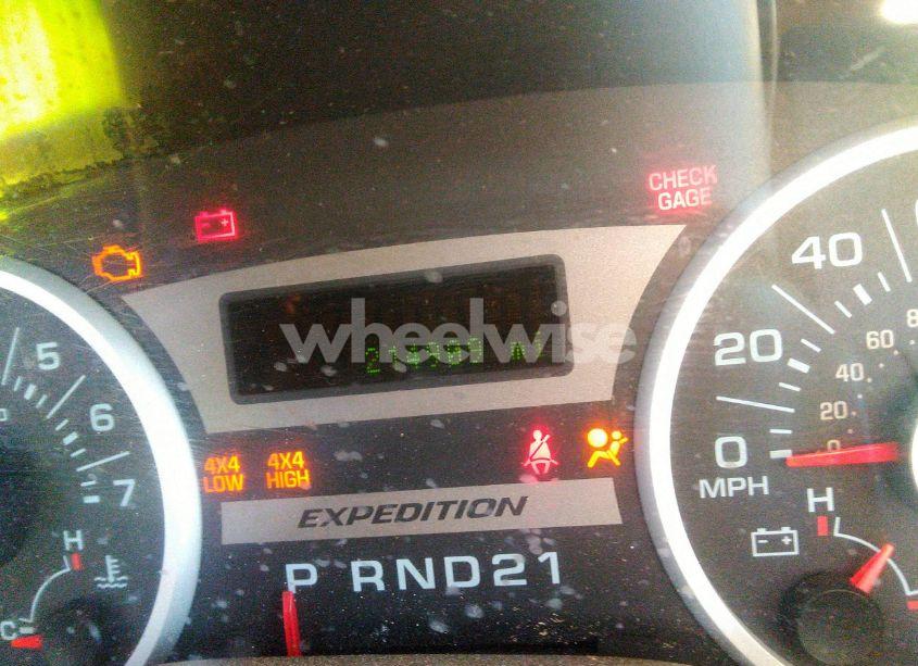 Photo 7 of 2005 Ford Expedition LIMITED (VIN 1FMFU20505LA71142)