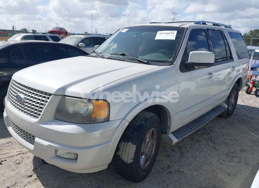 Photo 2 of 2006 Ford Expedition LIMITED (VIN 1FMFU20526LA91085)
