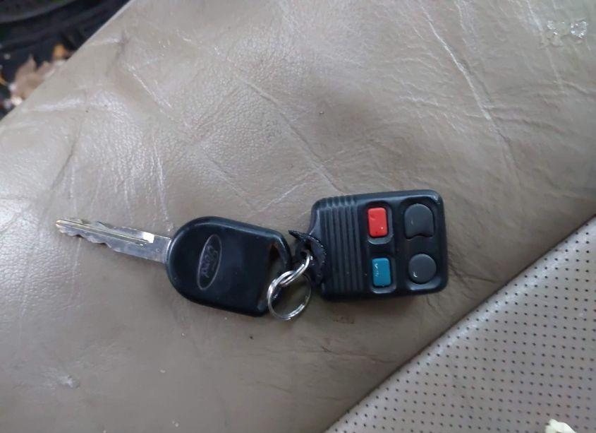 Photo 11 of 2006 Ford Expedition LIMITED (VIN 1FMFU20536LA70388)