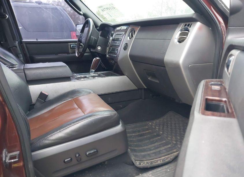 Photo 5 of 2008 Ford Expedition LIMITED (VIN 1FMFU20568LA13833)