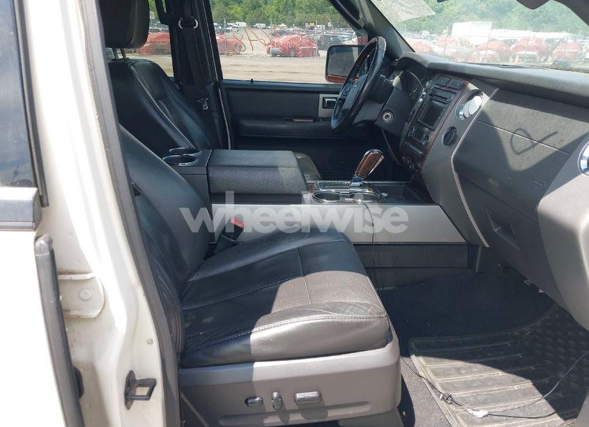 Photo 5 of 2008 Ford Expedition LIMITED (VIN 1FMFU20568LA21446)