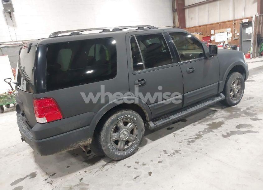 Photo 4 of 2005 Ford Expedition LIMITED (VIN 1FMFU20575LA66312)