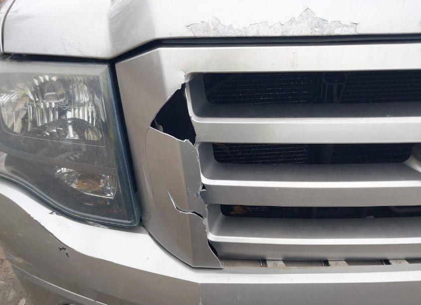 Photo 12 of 2008 Ford Expedition LIMITED (VIN 1FMFU20588LA70597)