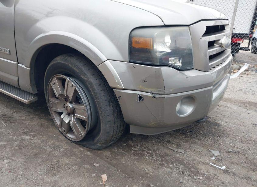 Photo 6 of 2008 Ford Expedition LIMITED (VIN 1FMFU20588LA70597)