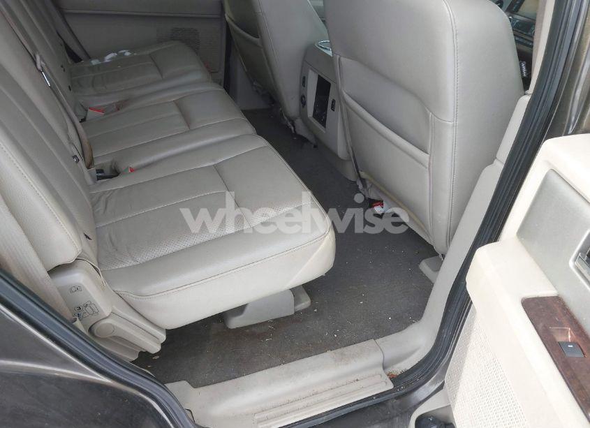 Photo 8 of 2009 Ford Expedition LIMITED (VIN 1FMFU20589LA02155)