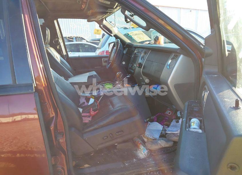 Photo 5 of 2008 Ford Expedition LIMITED (VIN 1FMFU20598LA74206)