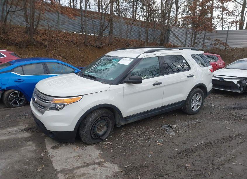 Photo 2 of 2012 Ford Explorer (VIN 1FMHK7B80CGA86281)