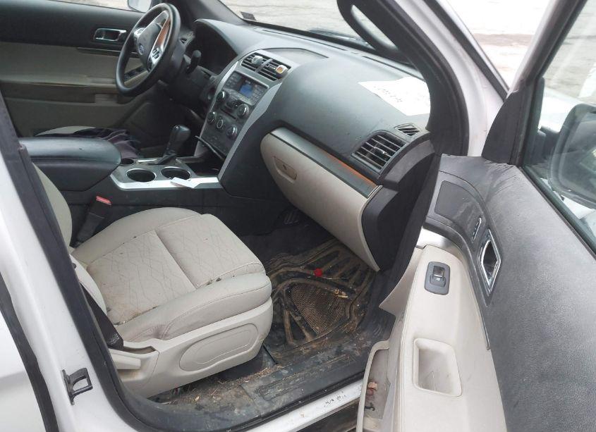 Photo 5 of 2012 Ford Explorer (VIN 1FMHK7B80CGA86281)