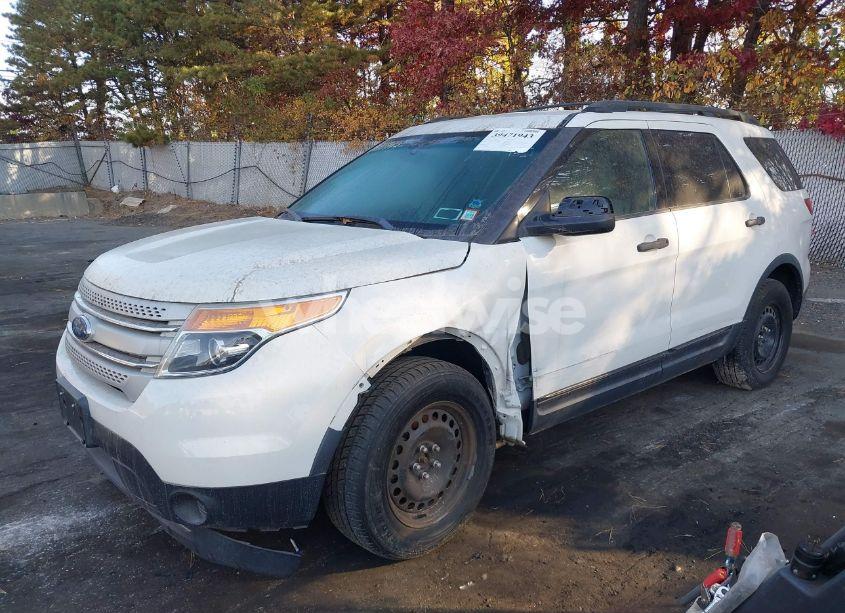Photo 2 of 2011 Ford Explorer (VIN 1FMHK7B81BGA52798)