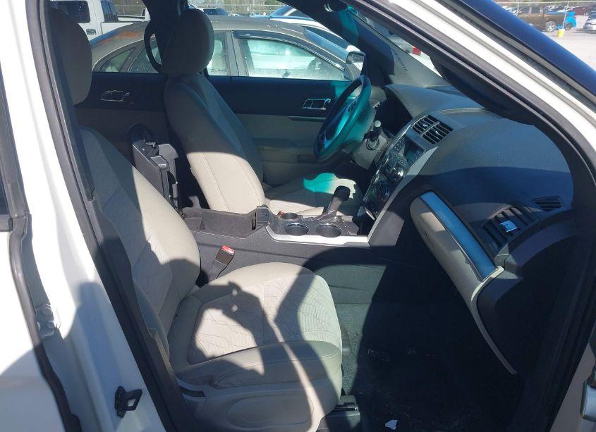 Photo 5 of 2011 Ford Explorer (VIN 1FMHK7B82BGA69853)