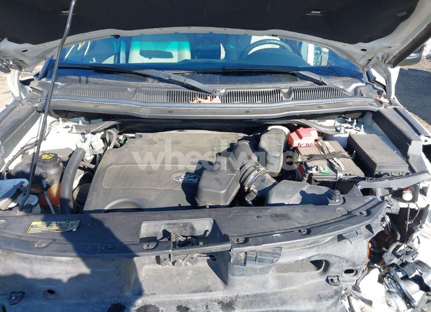 Photo 10 of 2012 Ford Explorer (VIN 1FMHK7B82CGA27667)