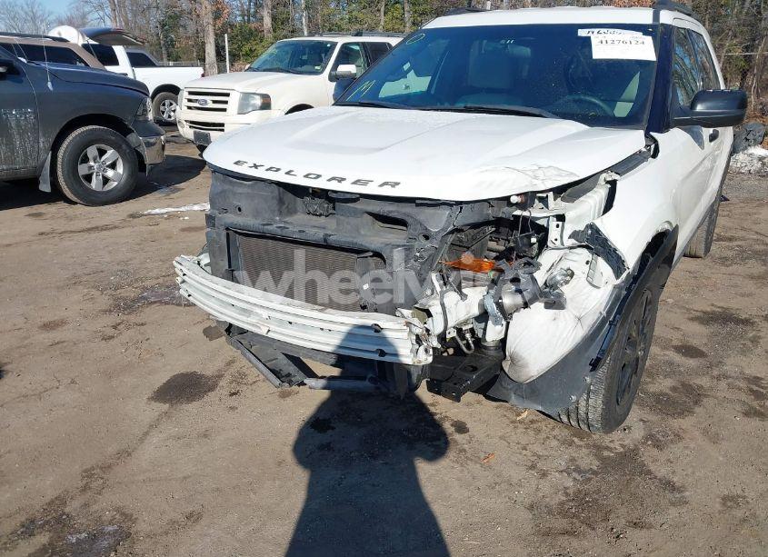 Photo 6 of 2012 Ford Explorer (VIN 1FMHK7B82CGA27667)