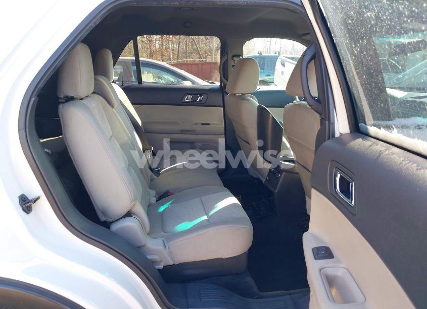 Photo 8 of 2012 Ford Explorer (VIN 1FMHK7B82CGA27667)