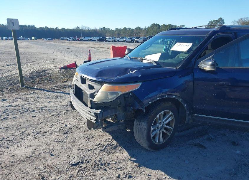 Photo 6 of 2011 Ford Explorer XLT (VIN 1FMHK7D80BGA67676)