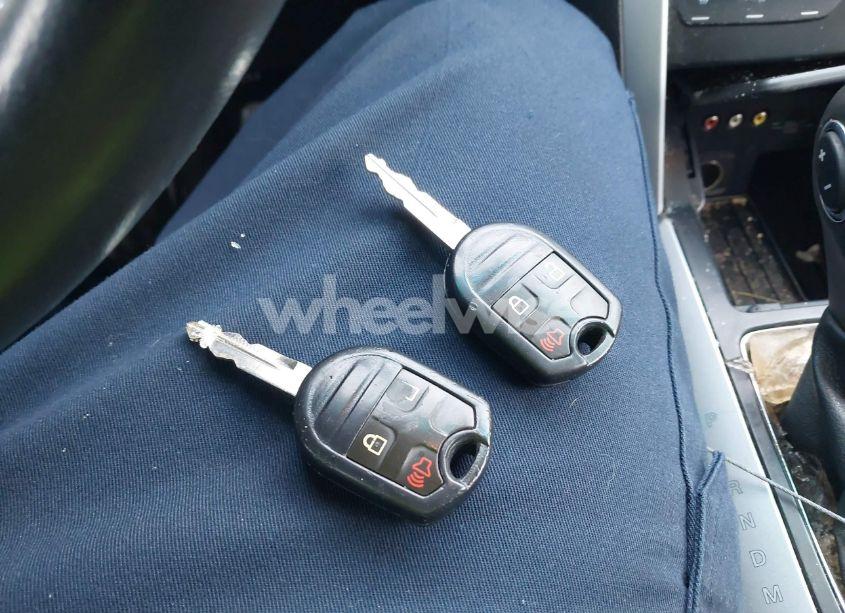 Photo 11 of 2011 Ford Explorer XLT (VIN 1FMHK7D80BGA75521)