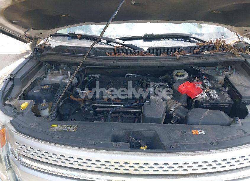 Photo 10 of 2012 Ford Explorer XLT (VIN 1FMHK7D80CGA07236)