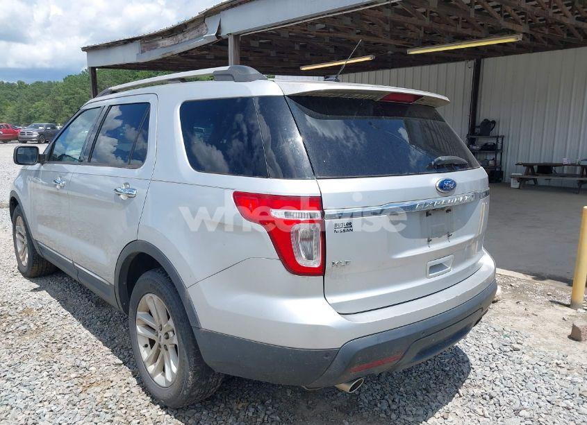 Photo 3 of 2012 Ford Explorer XLT (VIN 1FMHK7D80CGA07236)
