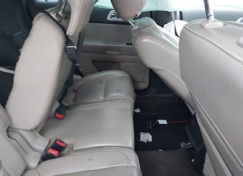 Photo 8 of 2011 Ford Explorer XLT (VIN 1FMHK7D81BGA09074)