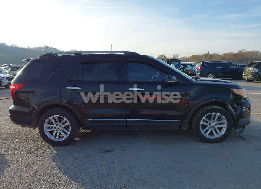 Photo 13 of 2012 Ford Explorer XLT (VIN 1FMHK7D81CGA19363)
