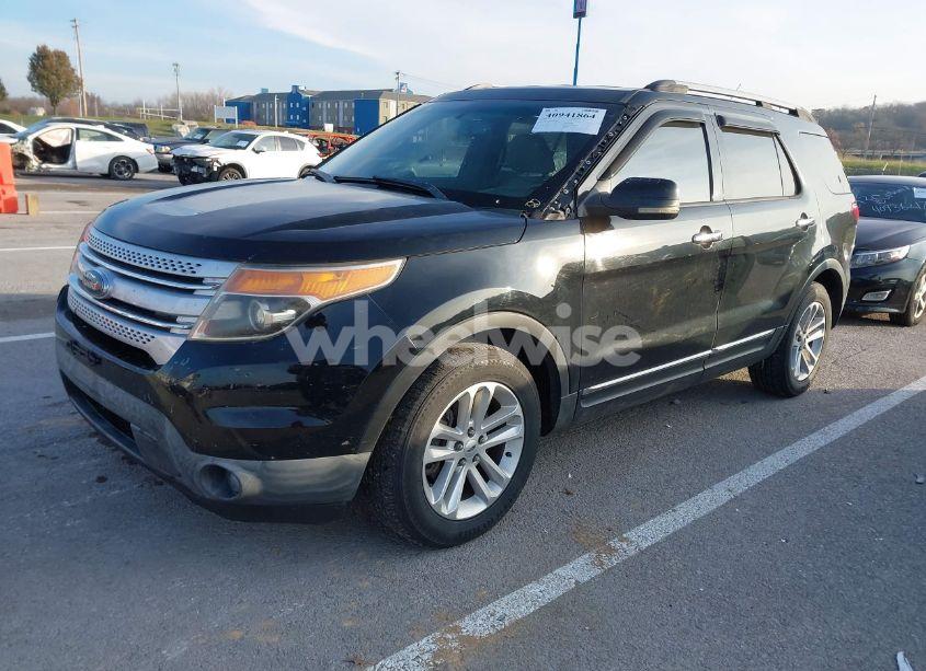 Photo 2 of 2012 Ford Explorer XLT (VIN 1FMHK7D81CGA19363)