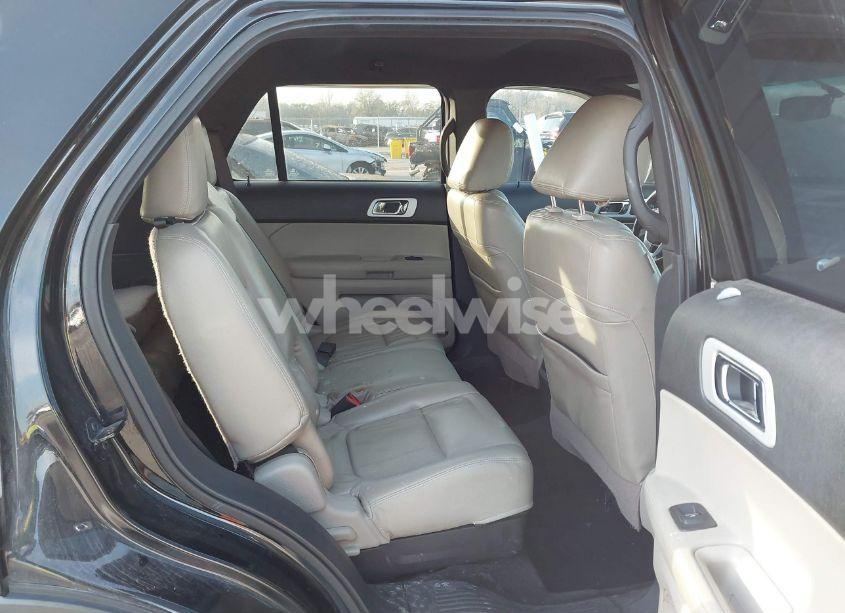 Photo 8 of 2012 Ford Explorer XLT (VIN 1FMHK7D81CGA19363)