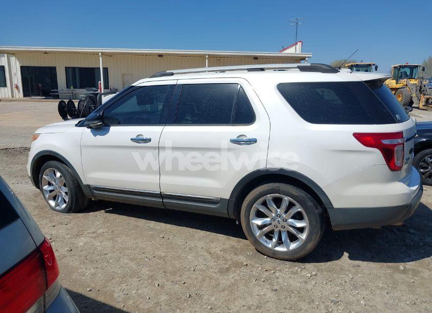 Photo 14 of 2012 Ford Explorer XLT (VIN 1FMHK7D81CGA59121)