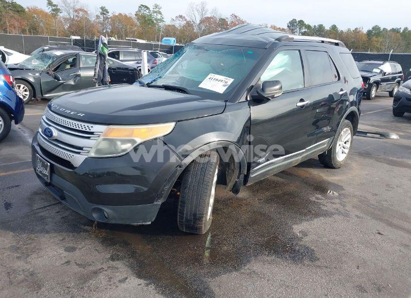 Photo 2 of 2012 Ford Explorer XLT (VIN 1FMHK7D81CGA65095)