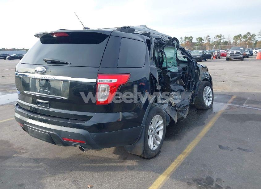 Photo 4 of 2012 Ford Explorer XLT (VIN 1FMHK7D81CGA65095)