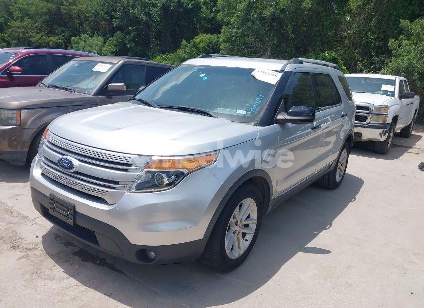 Photo 2 of 2012 Ford Explorer XLT (VIN 1FMHK7D81CGA67929)