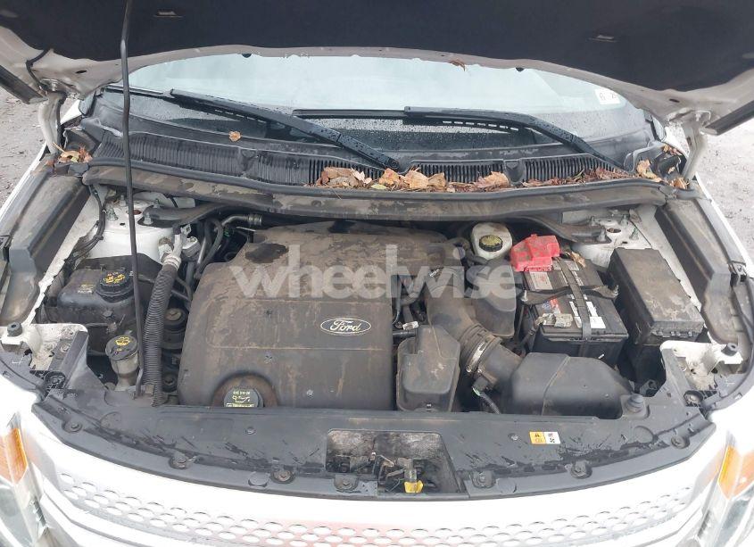 Photo 10 of 2011 Ford Explorer XLT (VIN 1FMHK7D82BGA44688)