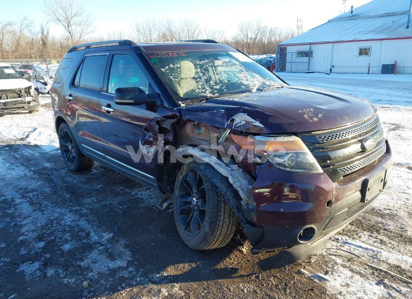2011 Ford Explorer XLT (VIN 1FMHK7D82BGA79103) main photo