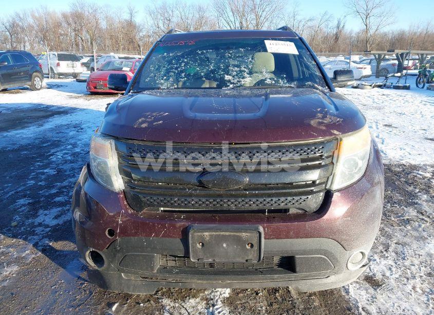 Photo 13 of 2011 Ford Explorer XLT (VIN 1FMHK7D82BGA79103)