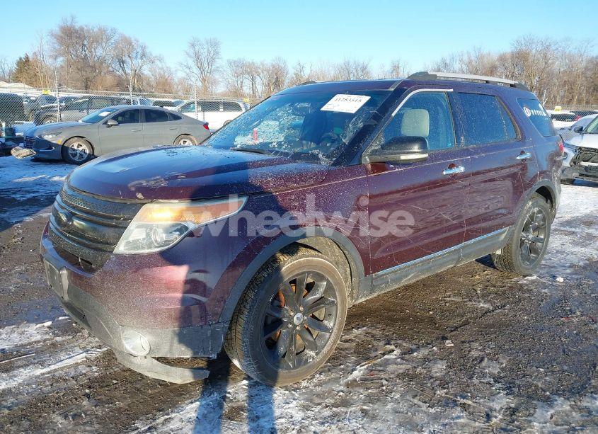 Photo 2 of 2011 Ford Explorer XLT (VIN 1FMHK7D82BGA79103)
