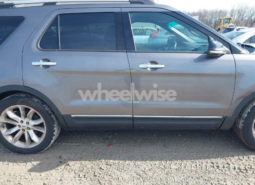 Photo 13 of 2012 Ford Explorer XLT (VIN 1FMHK7D82CGA16438)