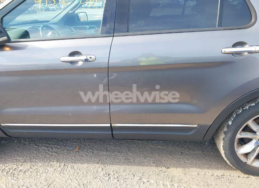 Photo 14 of 2012 Ford Explorer XLT (VIN 1FMHK7D82CGA16438)