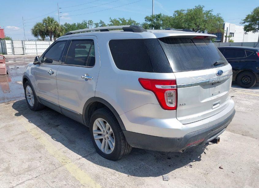 Photo 3 of 2012 Ford Explorer XLT (VIN 1FMHK7D82CGA99093)