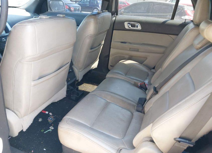 Photo 8 of 2012 Ford Explorer XLT (VIN 1FMHK7D82CGA99093)