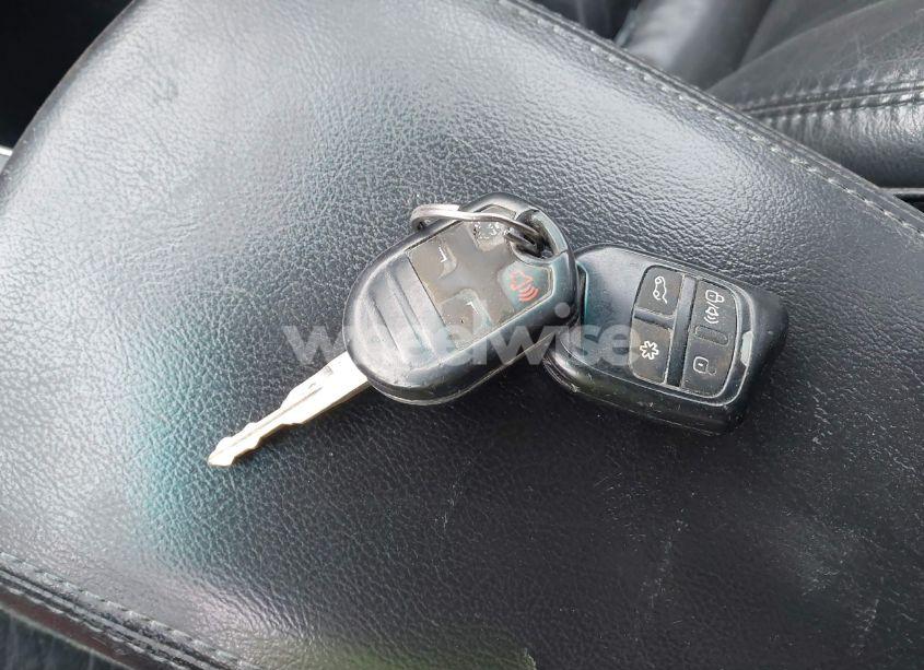 Photo 11 of 2011 Ford Explorer XLT (VIN 1FMHK7D83BGA23980)